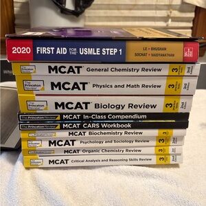 The Princeton Review MCAT Study Guide Set - Multicolor